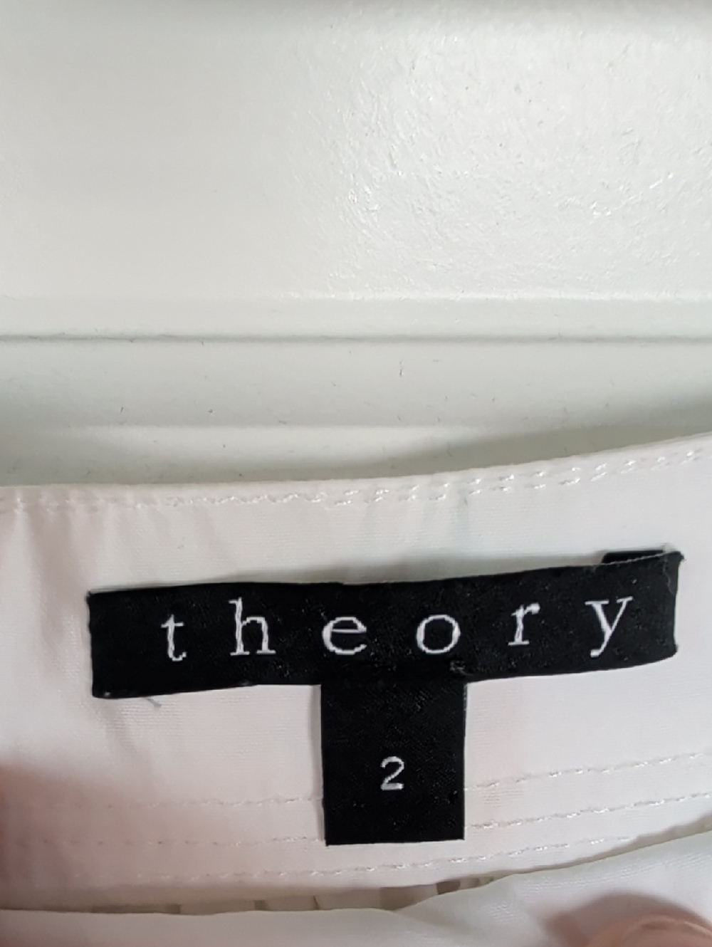 Theory White Skirt with Branded Waist Tag - Picture 3 of 8